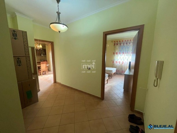 shitet-apartament-212-ne-qender-big-5