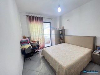 Shitet, Apartament 2+1+2, Unaza e Re, Tiranë.