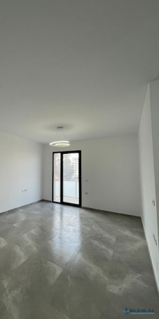 apartament-312-me-qera-prane-casa-italia-tek-ish-dogana-tirane-big-5