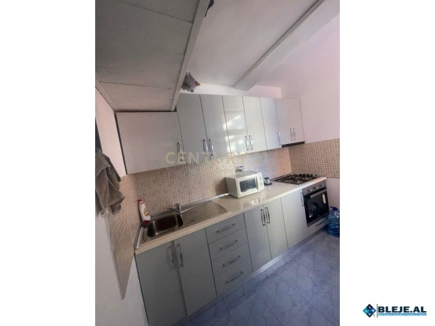 jepet-me-qira-apartament-11-prane-shkolles-eftali-koci-big-5