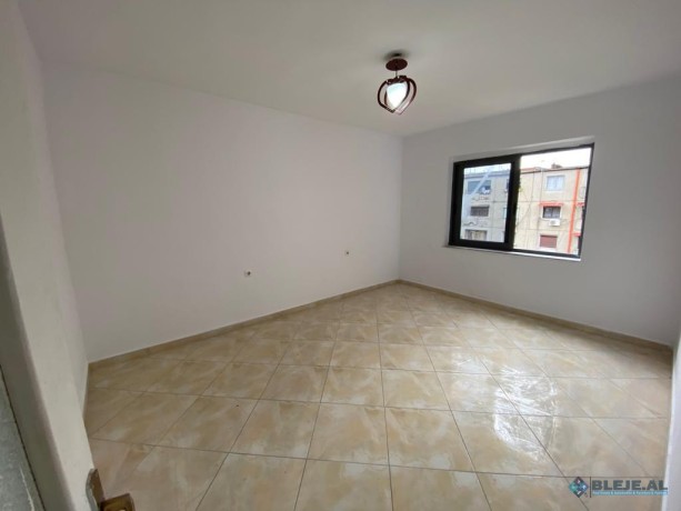 shitet-apartament-11-ne-allias-afer-shkolles-ramazan-jarani-tirane-big-7