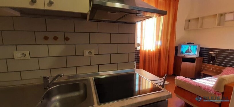 rruga-gjon-mhilli-tirane-big-3