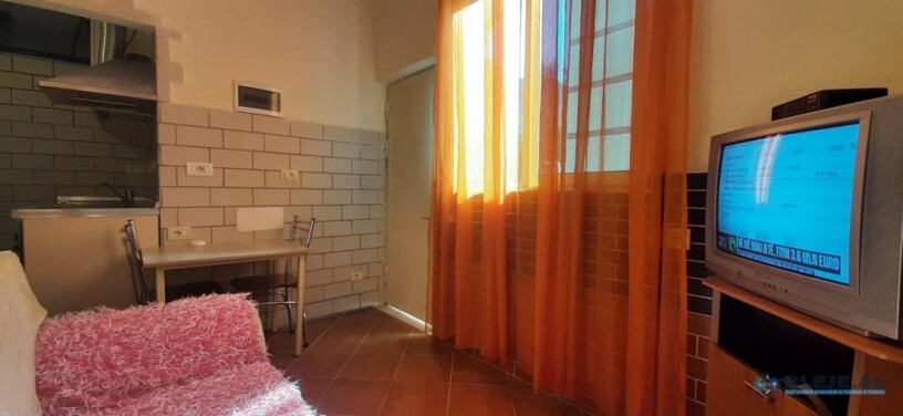 rruga-gjon-mhilli-tirane-big-0