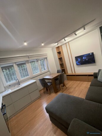 rruga-muhamet-gjollesha-tirane-big-1