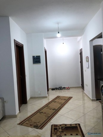 shitet-apartament-21-ne-bathore-tirane-big-1