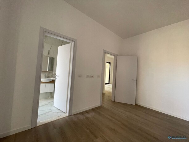 apartament-21-me-qerashitet-prane-lake-view-residences-tirane-big-7