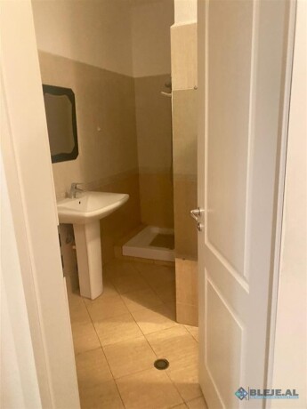 jepet-apartament-11-me-qera-kodra-e-diellit-tirane-big-3