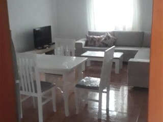 ish-parku-i-autobuzave-tirane