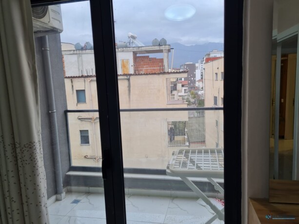 shtepi-me-qera-rr-5-maji-perballe-pallateve-concord-75-m2-350-euro-tirane-big-2