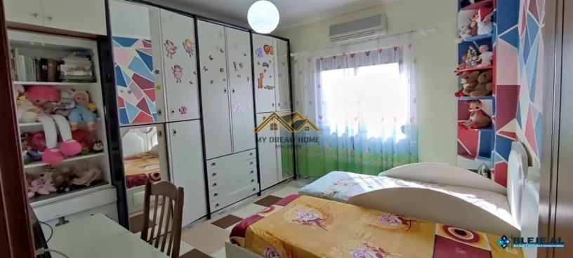 shitet-apartament-212-ne-durres-big-5