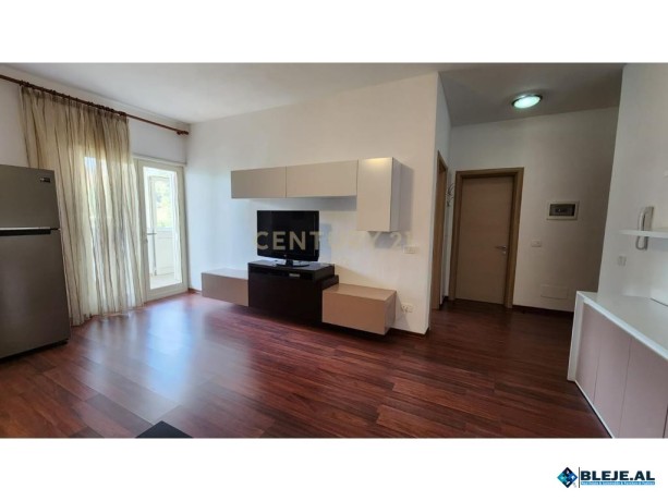 apartament-11-me-pamje-nga-deti-ne-zonen-vollga-durres-big-11