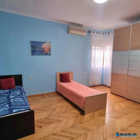 jepet-me-qera-apartament-21-big-2