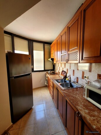 shitet-apartament-21-prane-shkolles-fenix-tirane-big-4