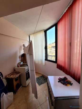 shitet-apartament-21-prane-shkolles-fenix-tirane-big-1