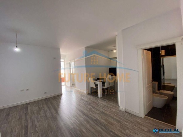 shitet-apartament-21-kodra-e-diellit-big-2