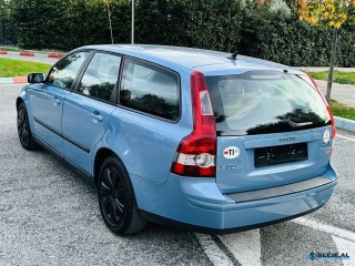 Volvo v50 2.4