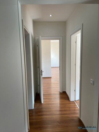 jepet-zyre-me-qera-tek-ring-center-tirane-big-1