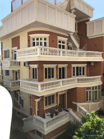 komuna-parisit-tirane-big-4