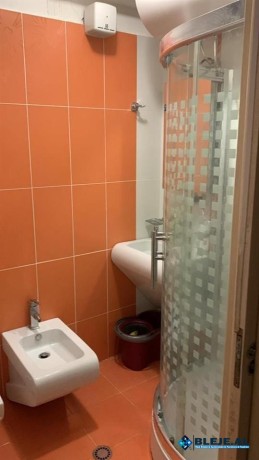 shitet-apartament-212-132m2-tek-liqeni-i-thate-big-4