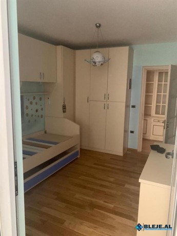 shitet-apartament-212-132m2-tek-liqeni-i-thate-big-2