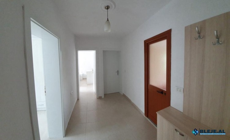 shitet-apartament-21-ne-xhamllik-tirane-big-3