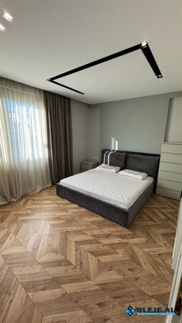 super-apartament-212-per-shitje-tek-liqeni-i-thate-big-1