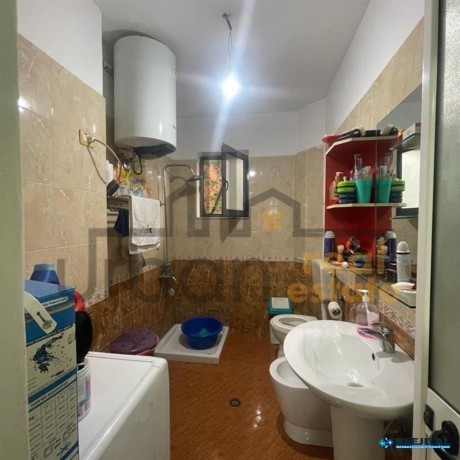 shitet-apartament-21-myslym-shyri-tirane-big-0