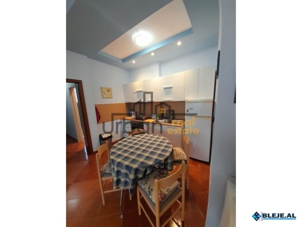 shitet-apartament-21-rruga-fortuzi-tirane-big-0