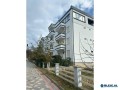 shitet-apartament-11-me-oborr-te-gjiri-i-lalzit-small-0