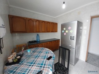 Apartament ne shitje 2+1 Rruga Dritan Hoxha, Tirane
