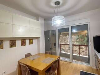 qera-apartament-21-kompleksi-kolombo-liqeni-i-thate