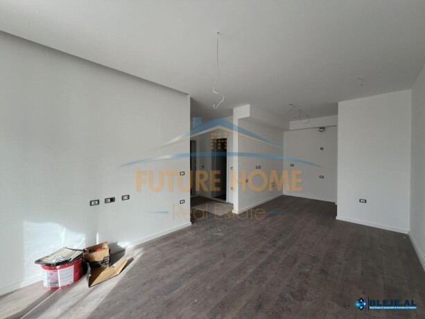 shitet-apartament-11-unaza-e-re-big-1