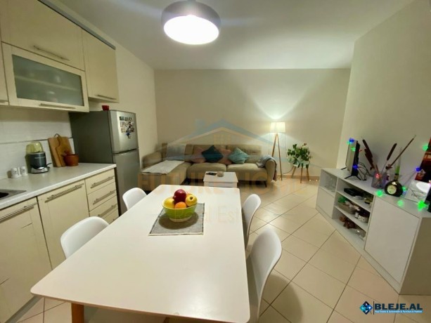 shitet-apartament-21rruga-e-kavajes-tirane-big-4