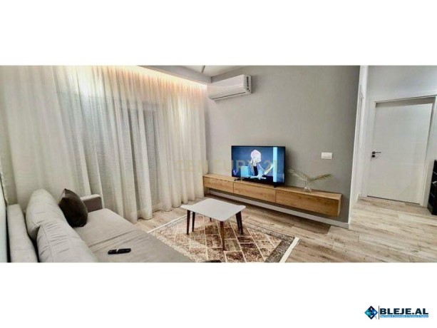 apartament-modern-21post-parkimi-me-qira-tek-gjimnazi-par-big-3