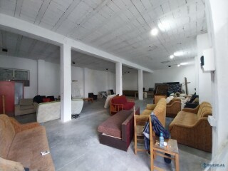 ambient-me-qera-tek-ish-nisharaku-tirane