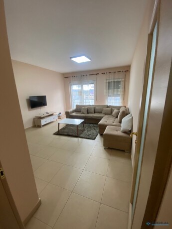 jepet-me-qera-super-apartament-212-ne-don-bosko-tirane-big-5