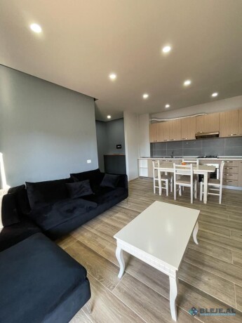 jepet-me-qera-apartament-kati-dyte-me-ashensor-me-super-pamje-nga-kodra-diellit-tirane-big-1