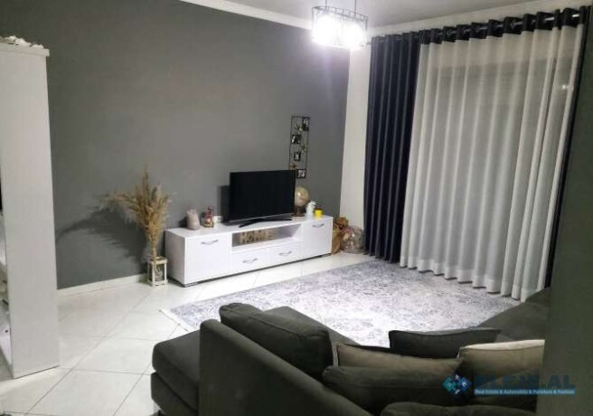 apartament-11-me-qera-prane-restorant-fresku-tirane-big-0