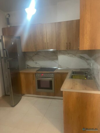 jepet-me-qera-apartament-11-ne-zonen-e-astirit-prane-kompleksit-molla-tirane-big-2