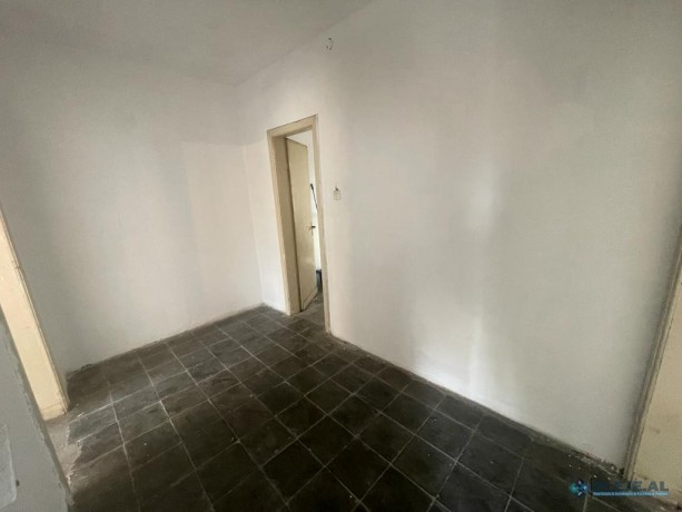 shitet-apartament-11-afer-shkolles-se-bashkuar-tirane-big-6