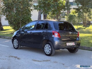 toyota-yaris-2010