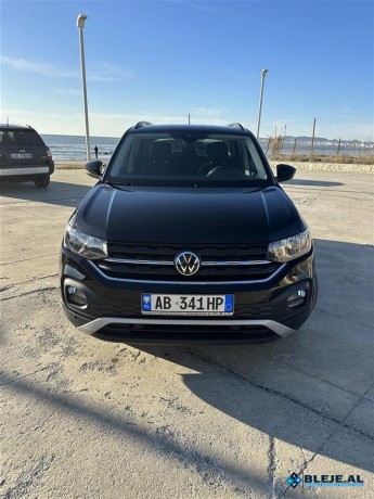 vw-t-roc-2022-11000-km-big-2