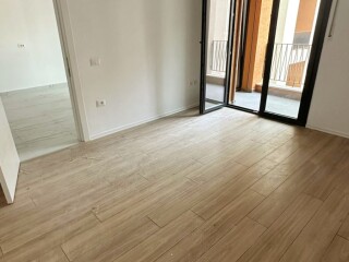 jepet-apartament-me-qera-11-te-kompleksi-zirkon-tirane