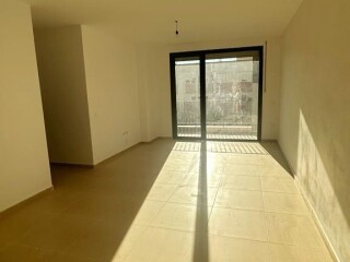 jepet-me-qera-apartament-21-kompleksi-zirkon-tirane