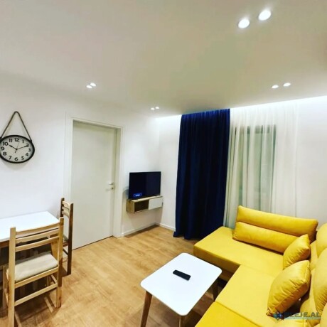 okazion-shiten-2-apartamente-11-ideal-per-banim-edhe-per-investim-super-arredim-rruga-fortuzi-tirane-tirane-big-0