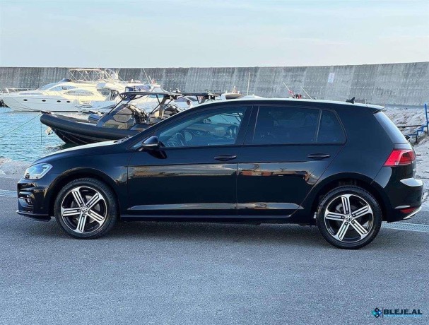 okazion-shitet-2015-vw-golf-7-motor-20-tdi-r-line-big-0