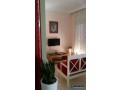 jepet-me-qera-apartament-11-pazari-i-ri-small-3