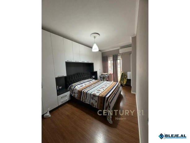 japim-me-qera-apartament-11-te-vila-l-ne-astir-big-1