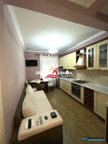 jepet-me-qera-apartament-21-rrethrrotullimi-zogu-i-zi-big-5