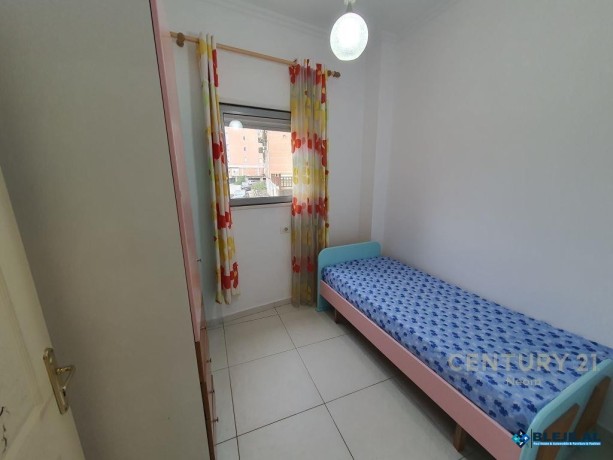 jepet-me-qira-apartament-31-prane-kopshtit-botanik-big-2